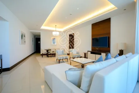 Apartment in Downtown Dubai (Downtown Burj Dubai), Dubai 2 bedrooms, 143 sq.m. № 113090 - photo 3