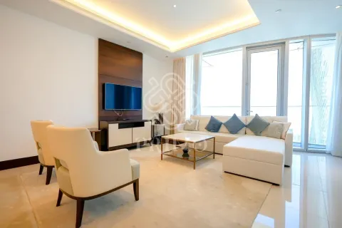 Apartment in Downtown Dubai (Downtown Burj Dubai), Dubai 2 bedrooms, 143 sq.m. № 113090 - photo 2