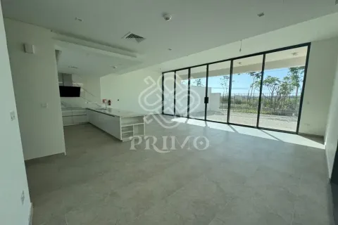 Adosado en Jumeirah Village Circle, Dubai, 4 dormitorios, 312 m², № 113092