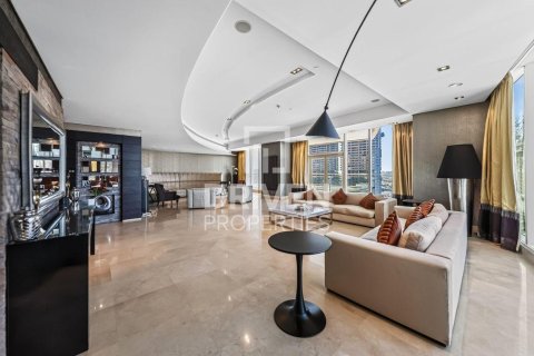 Снять в аренду квартиру в Дубай Марине, Дубай: 4 спальни, 586.03м², № 129665 - фото 20