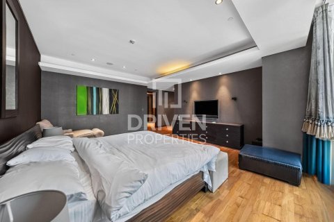 Снять в аренду квартиру в Дубай Марине, Дубай: 4 спальни, 586.03м², № 129665 - фото 9