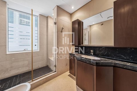 Снять в аренду квартиру в Дубай Марине, Дубай: 4 спальни, 586.03м², № 129665 - фото 29
