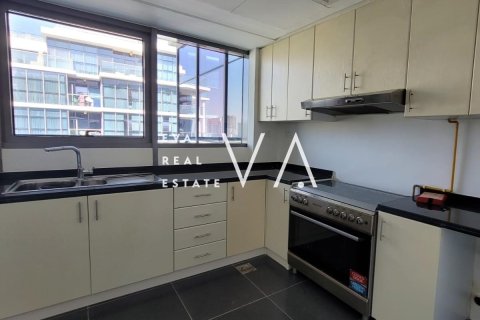 Appartement à DAMAC Hills (Akoya by DAMAC), Dubai, 3 chambres, 193.14 m², № 52717 - photo 8