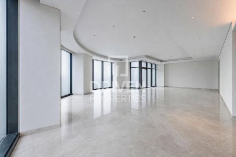 Снять в аренду квартиру в Opera District, Даунтаун Дубай (Даунтаун Бурдж Дубай), Дубай: 4 спальни, 492.39м², № 127923 - фото 3