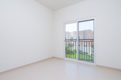 Adosado en Villanova, Dubai Land, Dubai, 3 dormitorios, 178.37 m², № 1156 - foto 8