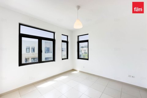 Townhouse in Reem, Dubai 3 bedrooms, 235.4 sq.m. № 141324 - photo 17