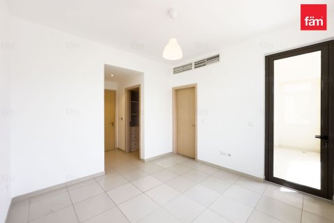 Townhouse in Reem, Dubai 3 bedrooms, 235.4 sq.m. № 141324 - photo 18