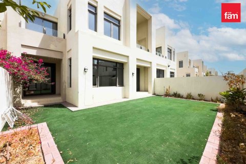Townhouse in Reem, Dubai 3 bedrooms, 235.4 sq.m. № 141324