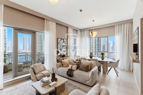 شقة في Boulevard Central Towers, وسط مدينة دبي, دبي 2 غرف نوم, 122.91 م² رقم 136899 - صورة 3