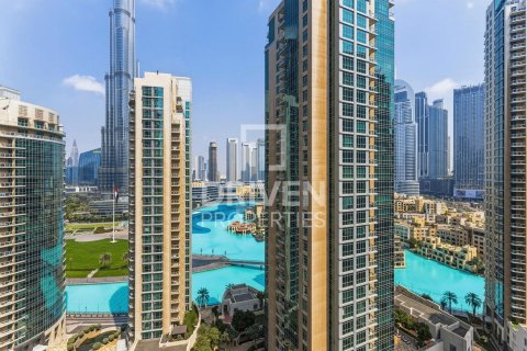 Apartment in Boulevard Central Towers, Downtown Dubai (Downtown Burj Dubai), Dubai 2 bedrooms, 122.91 sq.m. № 136899