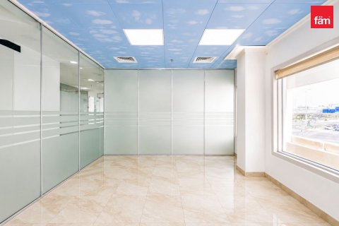 Bureau à Dubai, 229.5 m², № 134823 - photo 11