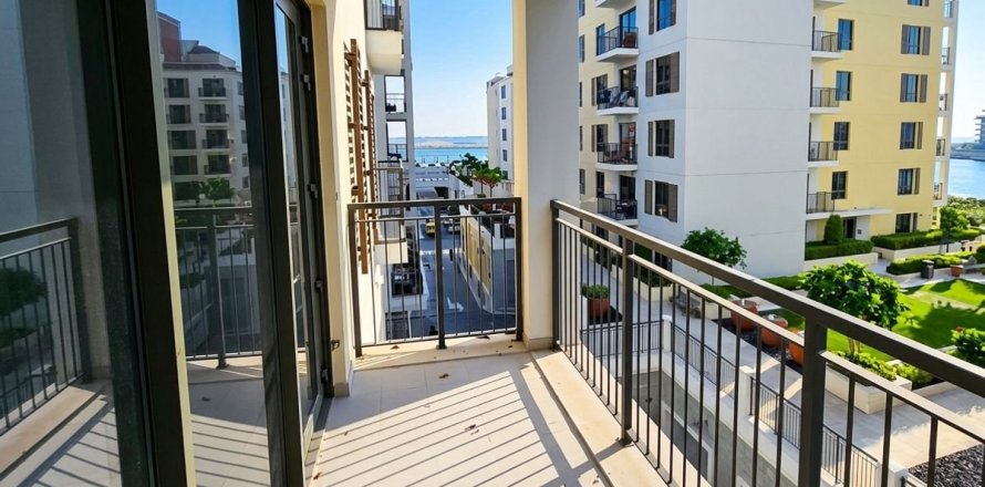 Apartment in Dubai 2 bedrooms, 112.9 sq.m. № 112840