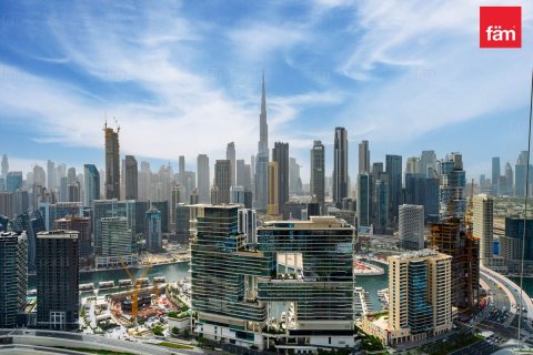 Apartment in Business Bay, Dubai 3 bedrooms, 178.2 sq.m. № 112808 - photo 22