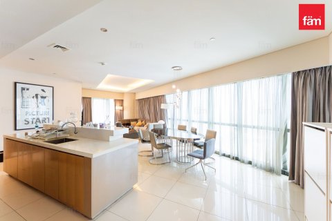 Apartment in Business Bay, Dubai 3 bedrooms, 178.2 sq.m. № 112808 - photo 6
