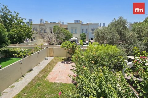 Townhouse in Dubai 3 bedrooms, 255 sq.m. № 112807 - photo 20