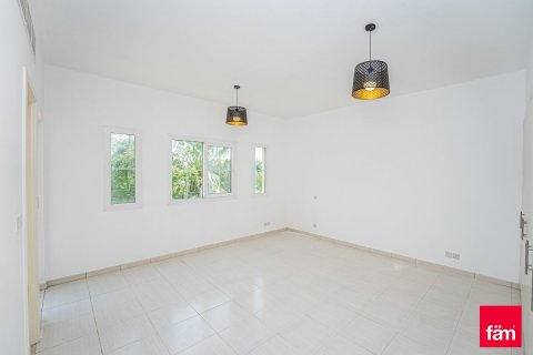 Townhouse in Dubai 3 bedrooms, 255 sq.m. № 112807 - photo 22