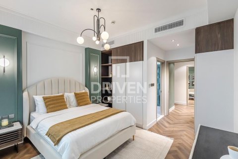 Apartment in Marina Crown, Dubai Marina, Dubai 2 bedrooms, 159.24 sq.m. № 138266 - photo 7