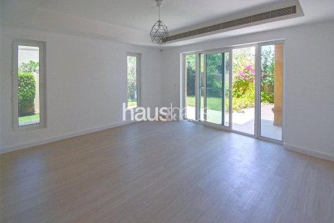 Villa à Arabian Ranches, Dubai, 5 chambres, 450 m², № 43998 - photo 4