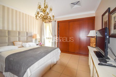 Villa à Arabian Ranches, Dubai, 5 chambres, 493 m², № 43999 - photo 17