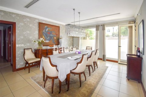 Villa à Arabian Ranches, Dubai, 5 chambres, 493 m², № 43999 - photo 4