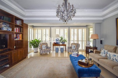 Villa à Arabian Ranches, Dubai, 5 chambres, 493 m², № 43999 - photo 3