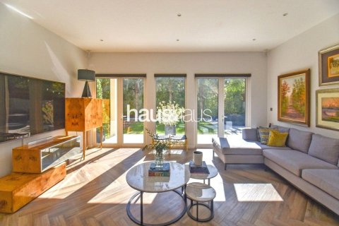 Villa à Arabian Ranches, Dubai, 5 chambres, 575 m², № 43987 - photo 4