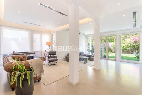 Villa à Arabian Ranches, Dubai, 4 chambres, 299 m², № 44000 - photo 2
