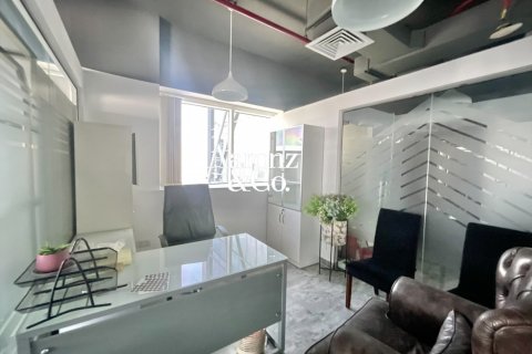 Office in Business Bay, Dubai 95 sq.m. № 111236 - photo 6