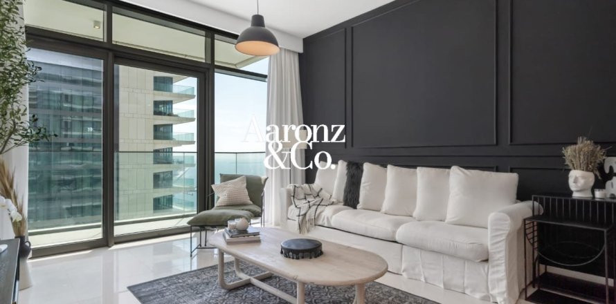Apartamento en Dubai Harbour, Dubai, 2 dormitorios, 112 m², № 111233