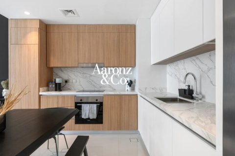 Apartamento en Dubai Harbour, Dubai, 2 dormitorios, 112 m², № 111233 - foto 3