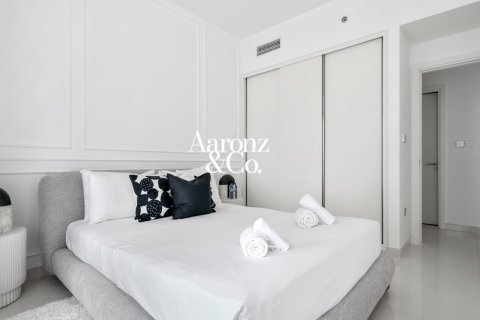 Apartamento en Dubai Harbour, Dubai, 2 dormitorios, 112 m², № 111233 - foto 8