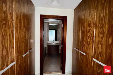 Apartamento en Business Bay, Dubai, 2 dormitorios, 133.9 m², № 90257 - foto 4