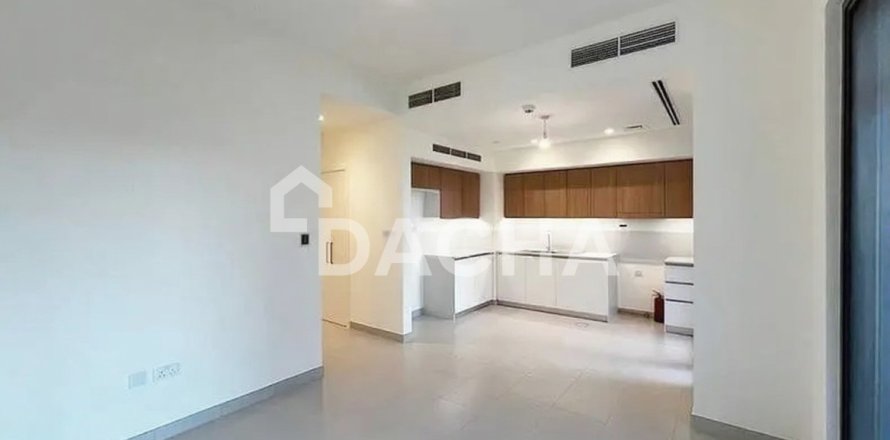 Villa in EMAAR South, Dubai South (Dubai World Central), Dubai 3 bedrooms, 181 sq.m. № 110368