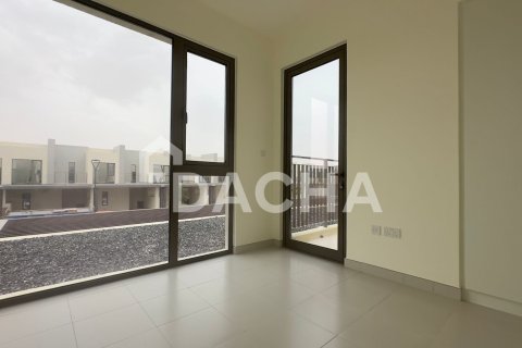 Villa in EMAAR South, Dubai South (Dubai World Central), Dubai 3 bedrooms, 181 sq.m. № 110368 - photo 5