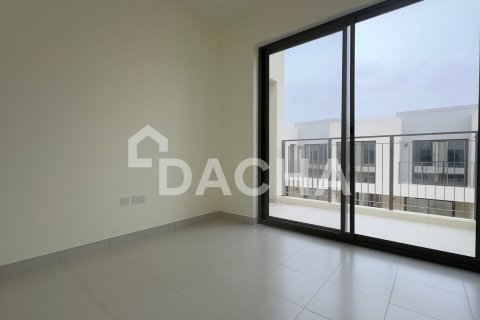 Villa in EMAAR South, Dubai South (Dubai World Central), Dubai 3 bedrooms, 181 sq.m. № 110368 - photo 10