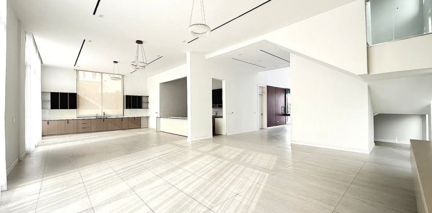 Villa à Jumeirah Park, Dubai, 5 chambres, 755.6 m², № 99535