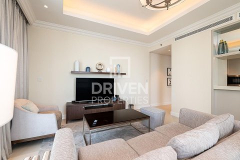Appartement à The Address Residence Fountain Views, Downtown Dubai (Downtown Burj Dubai), Dubai, 2 chambres, 134.34 m², № 128365 - photo 7
