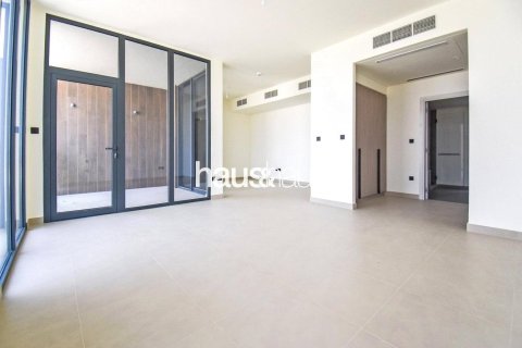 Снять в аренду виллу в Дубай Хилс Эстейт, Дубай: 4 спальни, 313м², № 43232 - фото 3