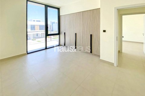 Снять в аренду виллу в Дубай Хилс Эстейт, Дубай: 4 спальни, 313м², № 43232 - фото 8