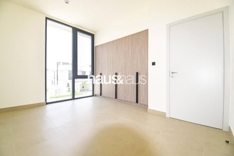Снять в аренду виллу в Дубай Хилс Эстейт, Дубай: 4 спальни, 313м², № 43232 - фото 20
