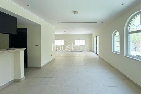 Villa en Legacy, Jumeirah Park, Dubai, 3 dormitorios, 328 m², № 43234 - foto 5