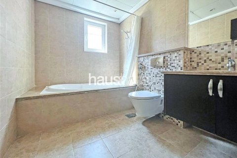 Villa en Legacy, Jumeirah Park, Dubai, 3 dormitorios, 328 m², № 43234 - foto 10