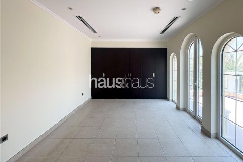Villa en Legacy, Jumeirah Park, Dubai, 3 dormitorios, 328 m², № 43234 - foto 7
