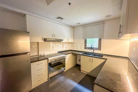 Townhouse in DAMAC Hills (Akoya by DAMAC), Dubai 2 bedrooms, 172 sq.m. № 43235 - photo 7