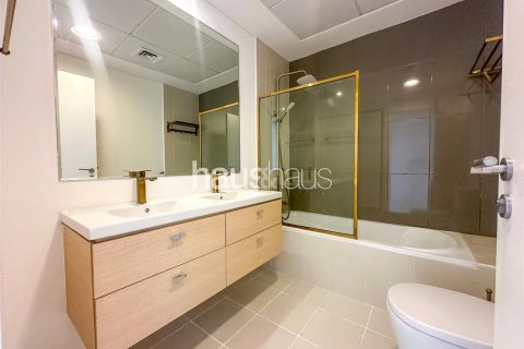 Townhouse in DAMAC Hills (Akoya by DAMAC), Dubai 2 bedrooms, 172 sq.m. № 43235 - photo 11
