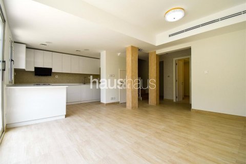 Villa in The Springs, Dubai 2 bedrooms, 153 sq.m. № 43223 - photo 2