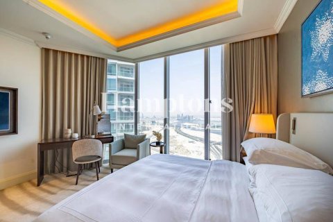 Apartment in Downtown Dubai (Downtown Burj Dubai), Dubai 2 bedrooms, 148.83060600 sq.m. № 102083 - photo 2