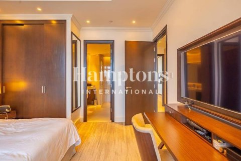 Apartment in Downtown Dubai (Downtown Burj Dubai), Dubai 2 bedrooms, 148.83060600 sq.m. № 102083 - photo 6