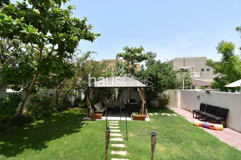 Вилла в The Springs, Дубай, 3 спальни, 338м², № 44705