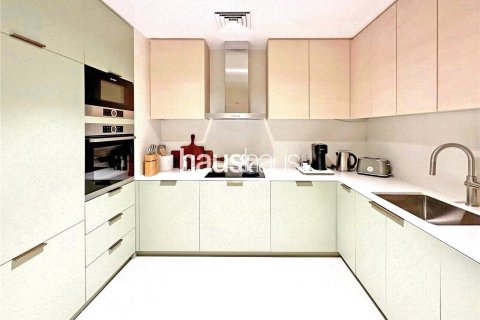Apartamento en Dubai, 1 dormitorio, 90 m², № 44115 - foto 5